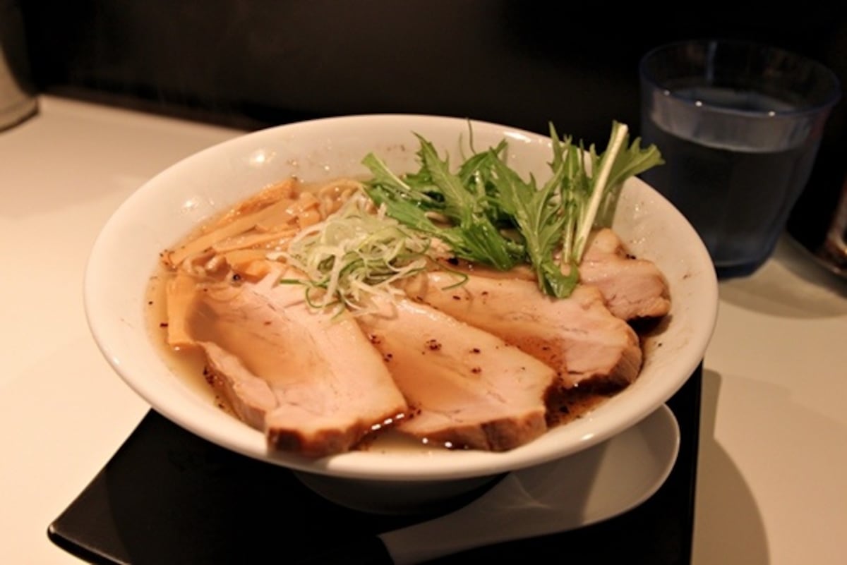 3. SHIO RAMEN ร้าน HOTOTOGISU (Hatagaya)