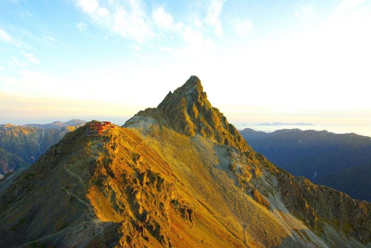 2. Mount Yari (Nagano/Gifu)