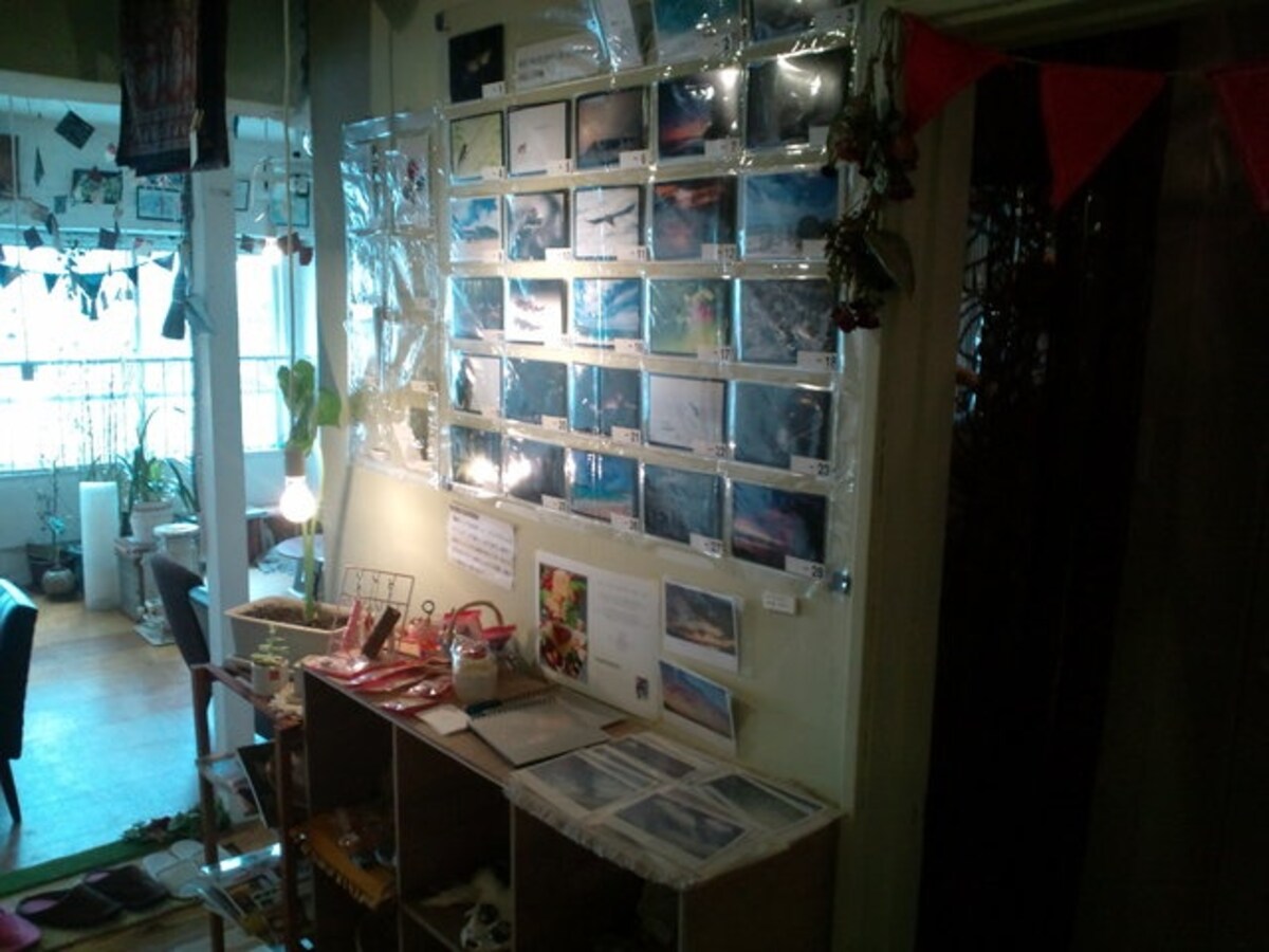 2. Gallery Cafe Tayuta (Yoyogi)