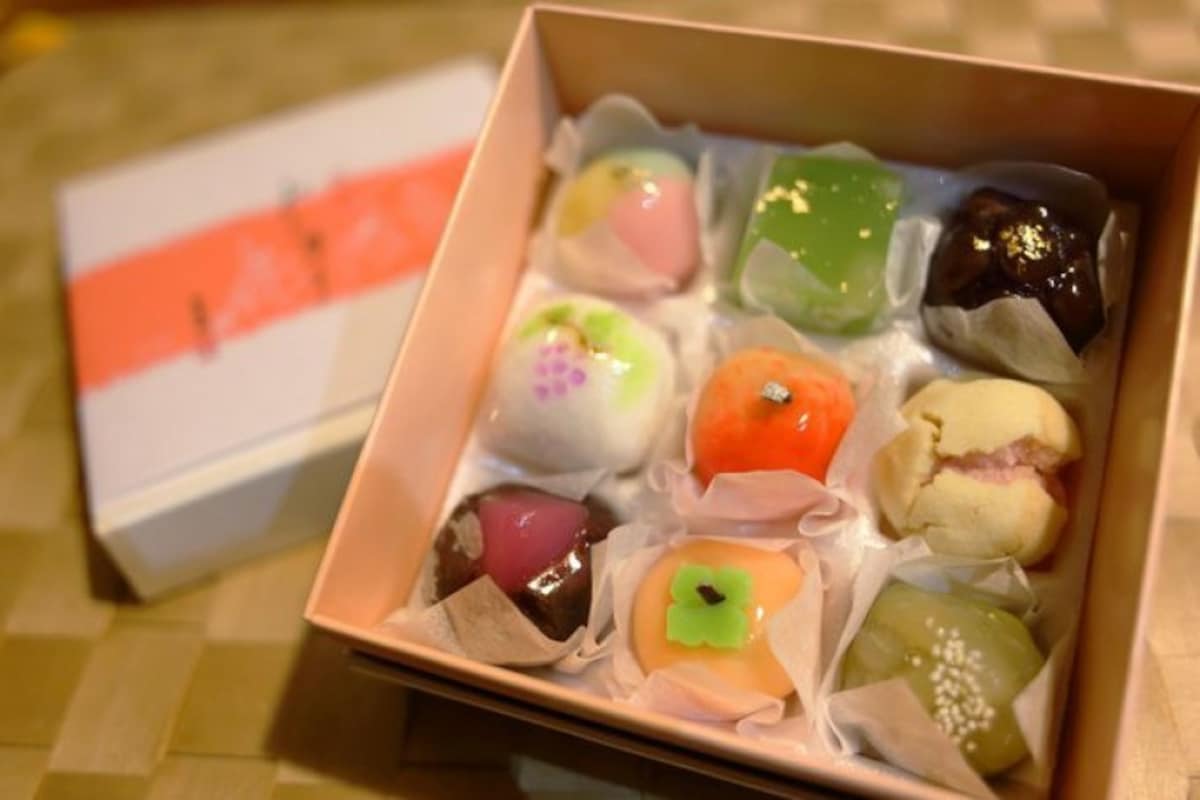 12. Traditional Japanese sweets from Kyoto Yoshinoya