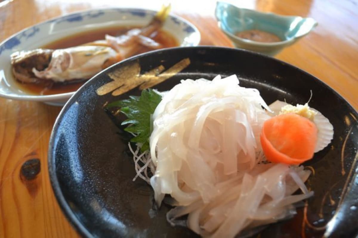 5. Gorgeous onsen and fantastic squid cuisine: Yumoto Isaribikan