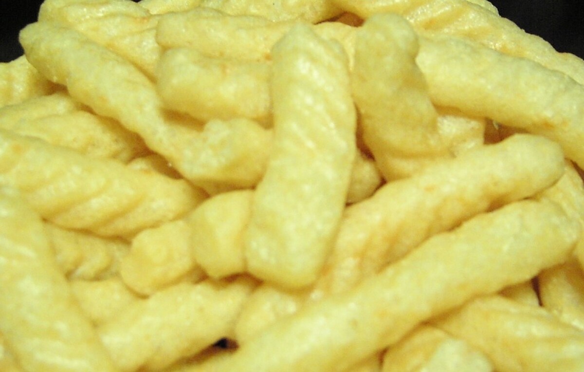 10. Calbee – Japan’s first shop dedicated to shrimp crackers!