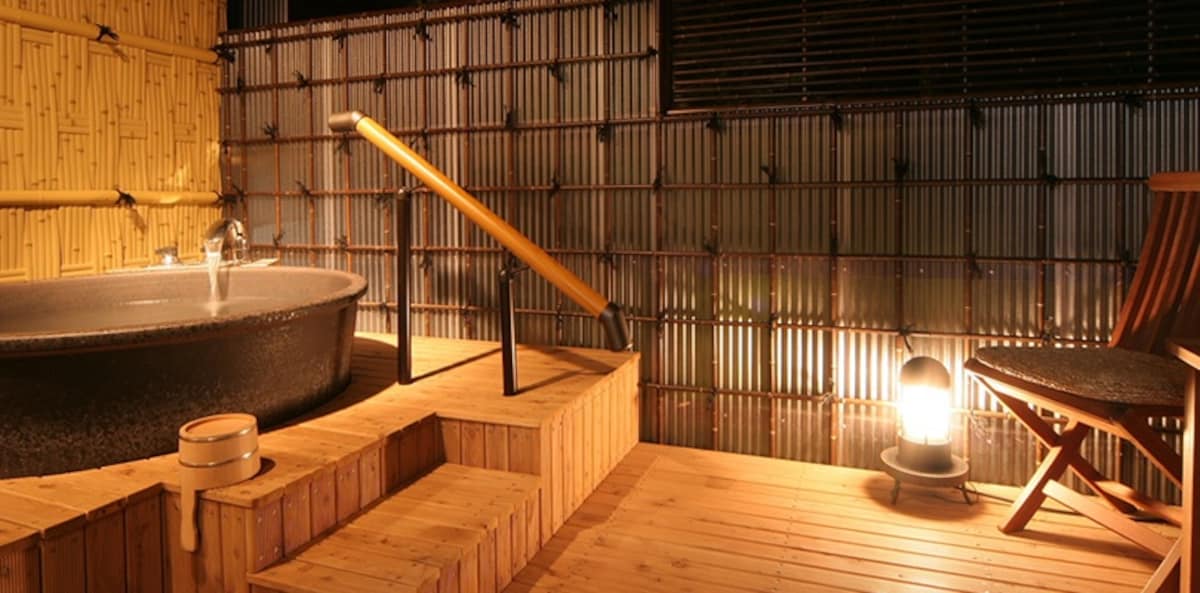 9 Classic Yugawara Ryokan with Private Baths | All About Japan