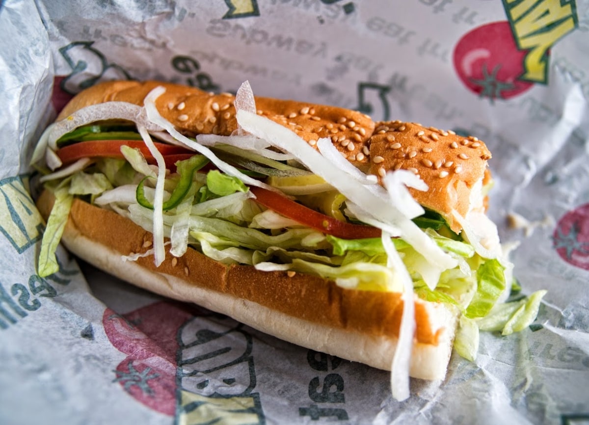 2.  Subway / Veggy Delight