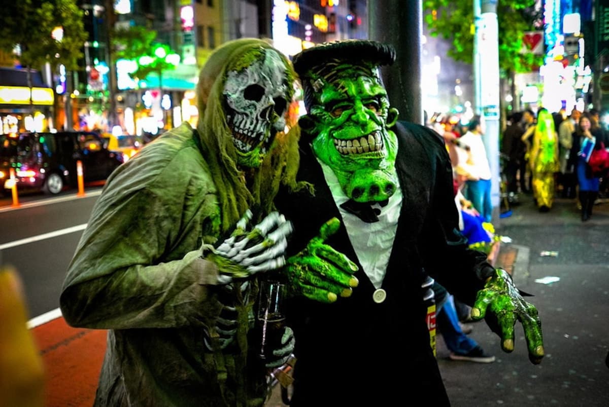 1. ROPPONGI HILLS HALLOWEEN  PARADE 2016