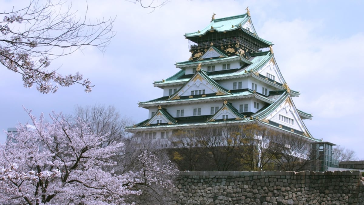 ป้ายที่ 8 : โอซาก้าโจโคเอ็น (Osakajo Koen)