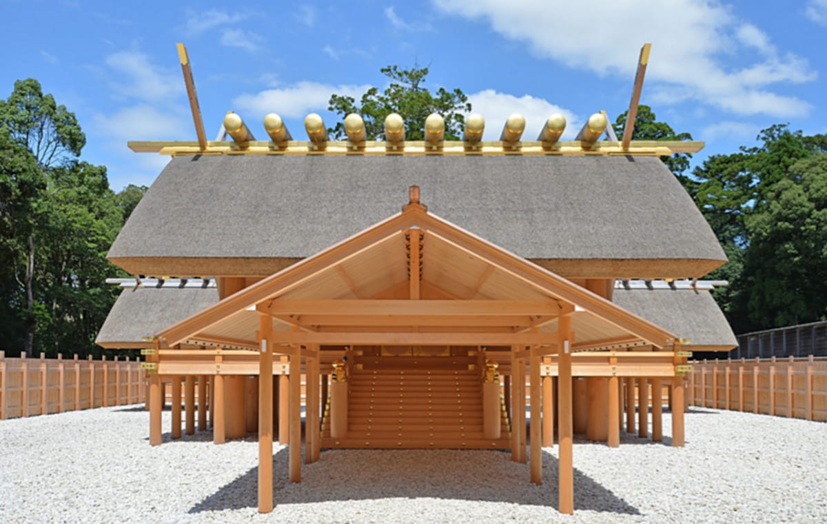 Living Heritage: Ise Grand Shrine | All About Japan
