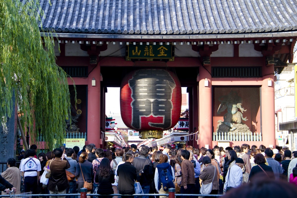 4. Asakusa Kaminarimon (Tokyo)