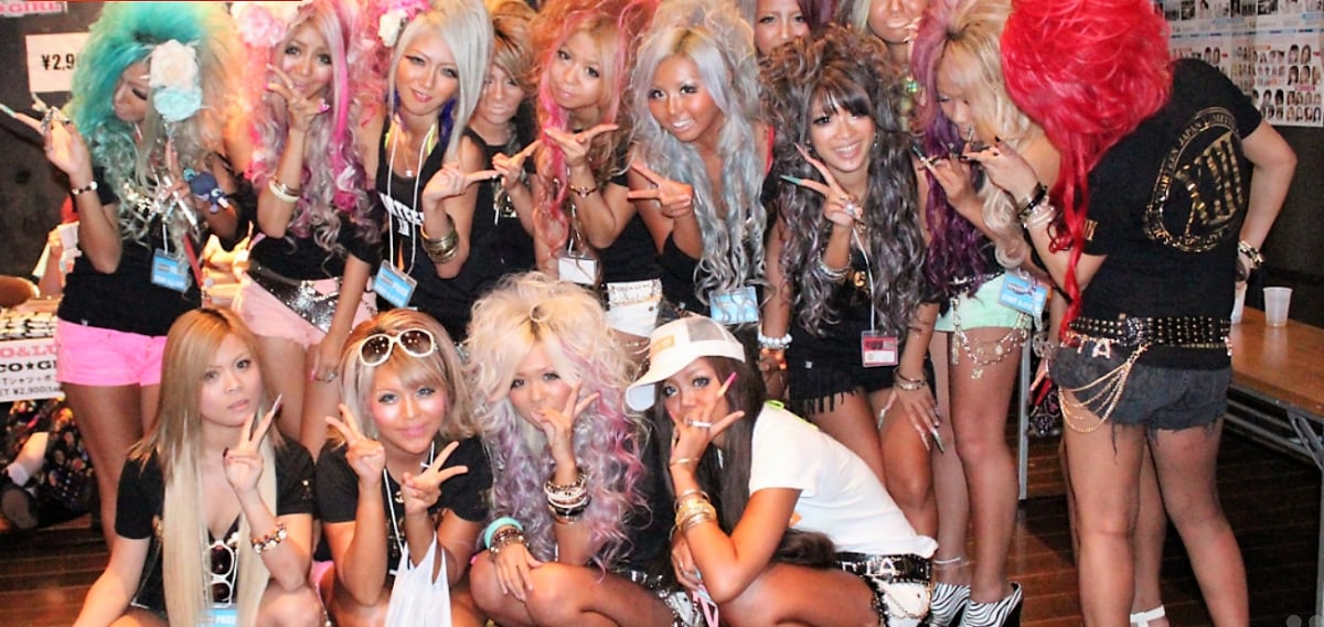 Ganguro Café