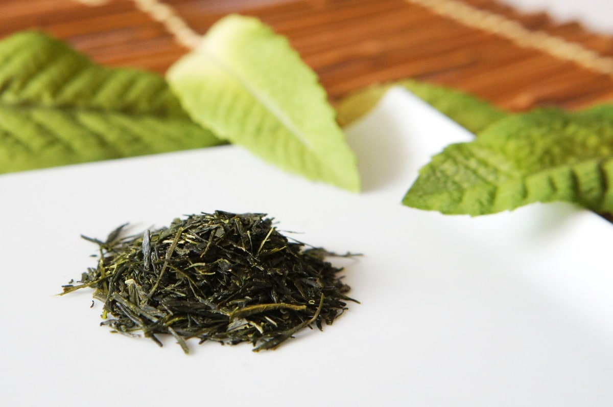 Зеленый чай при диабете можно. Зеленый чай для диабетиков. Зеленый японский чай для диабетиков. Мочи с зеленым чаем. Зелёный чай с мятой при сахарном диабете 2 типа.