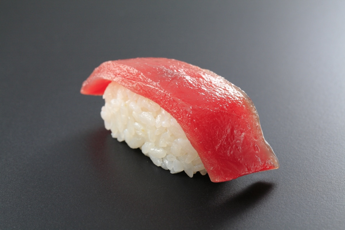 1. Maguro Nigiri