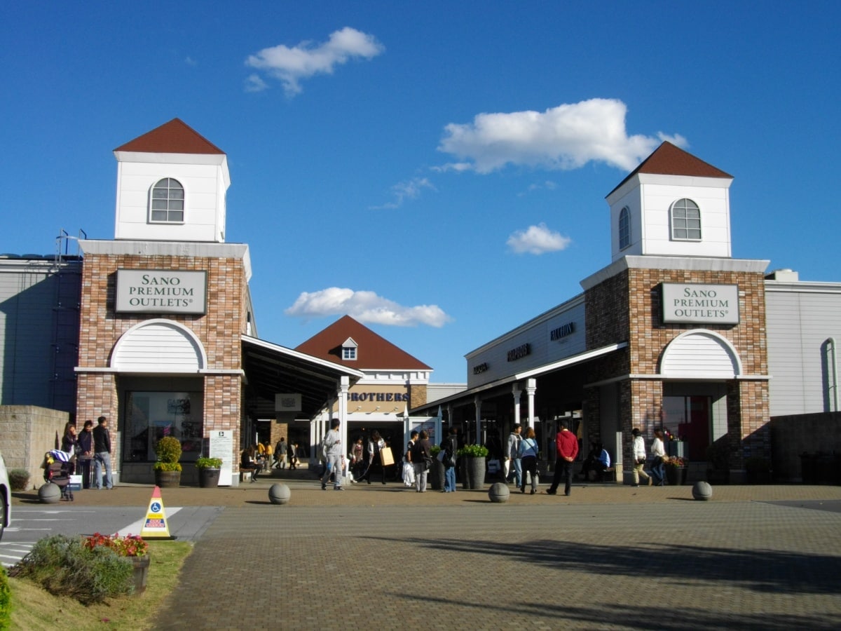 關東最大型的Outlet購物中心：佐野Premium Outlets