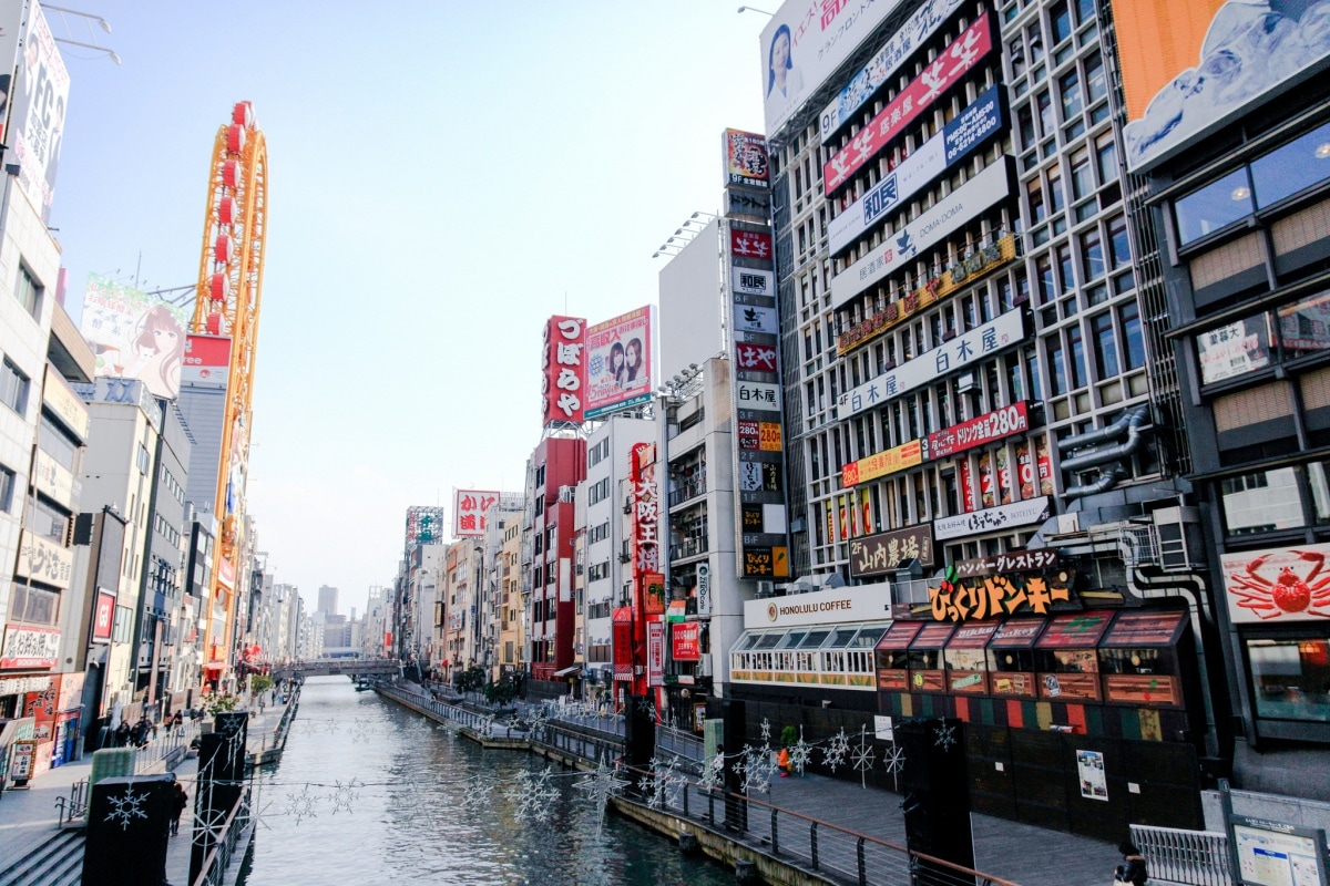 Dotonbori ร้านค้าเยอะสมเป็นแหล่งช้อปอันดับหนึ่ง