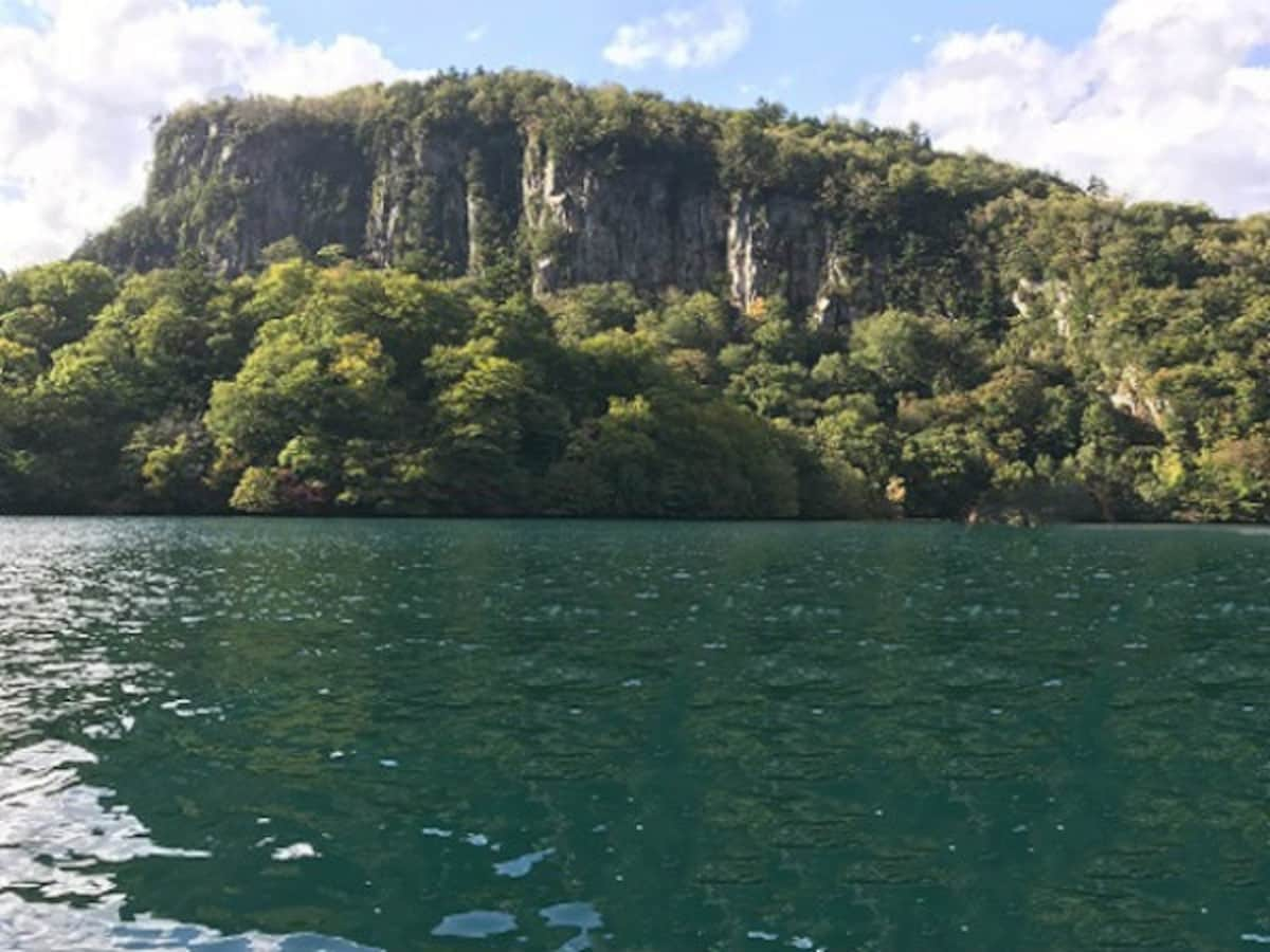 6. Canoe Rides on Lake Towada