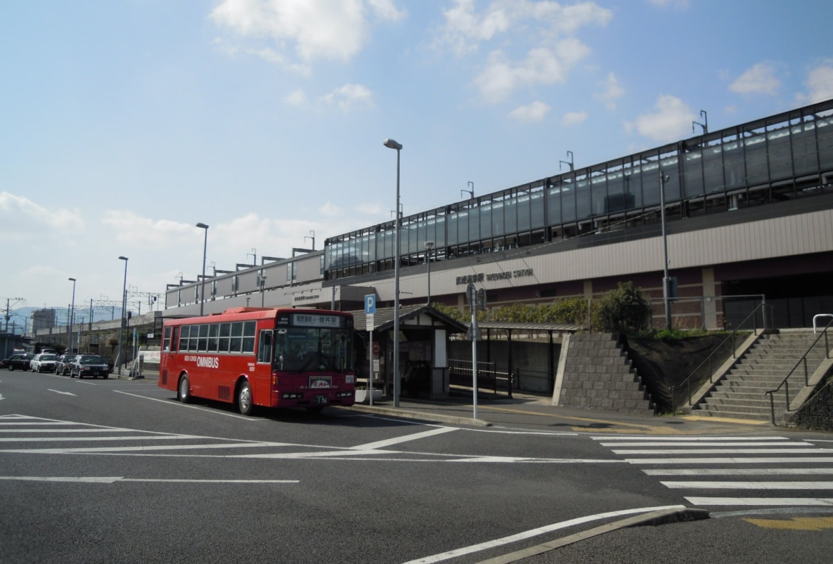 สถานีรถไฟ Takeo Onsen