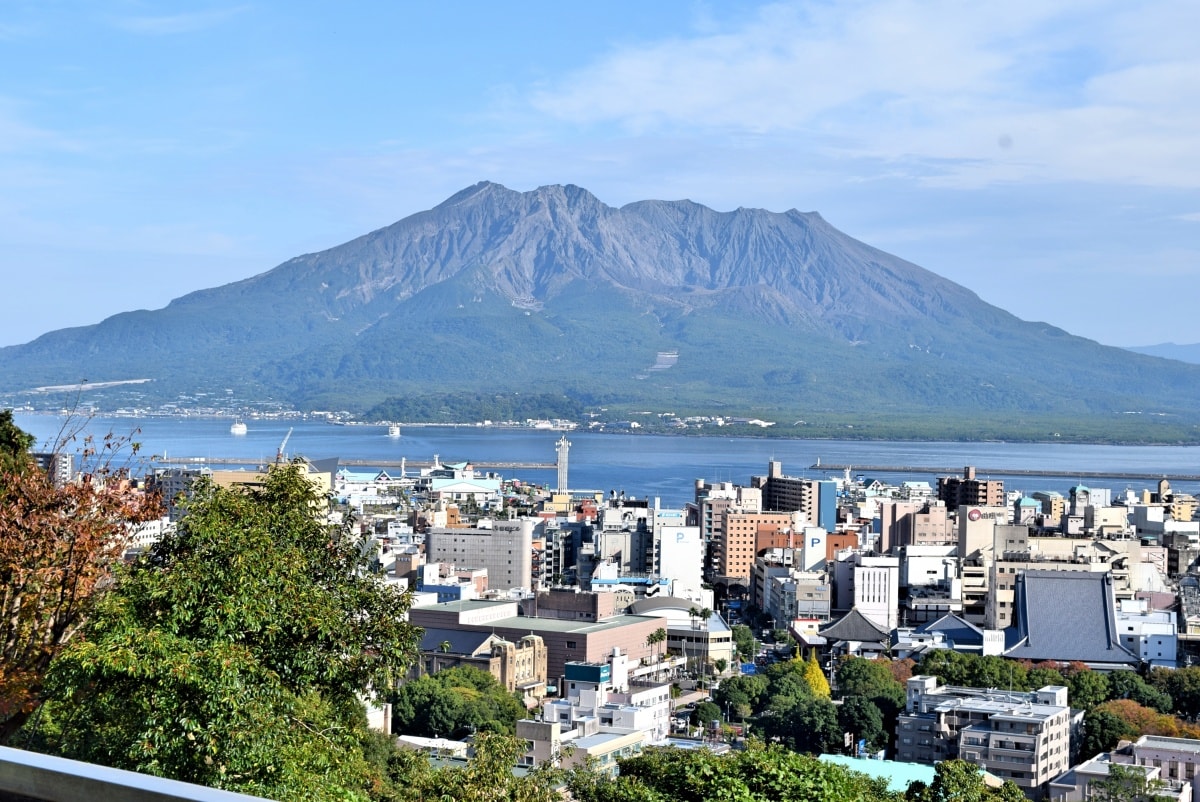 Sakurajima: mineral rich vegetables & the world’s biggest radish