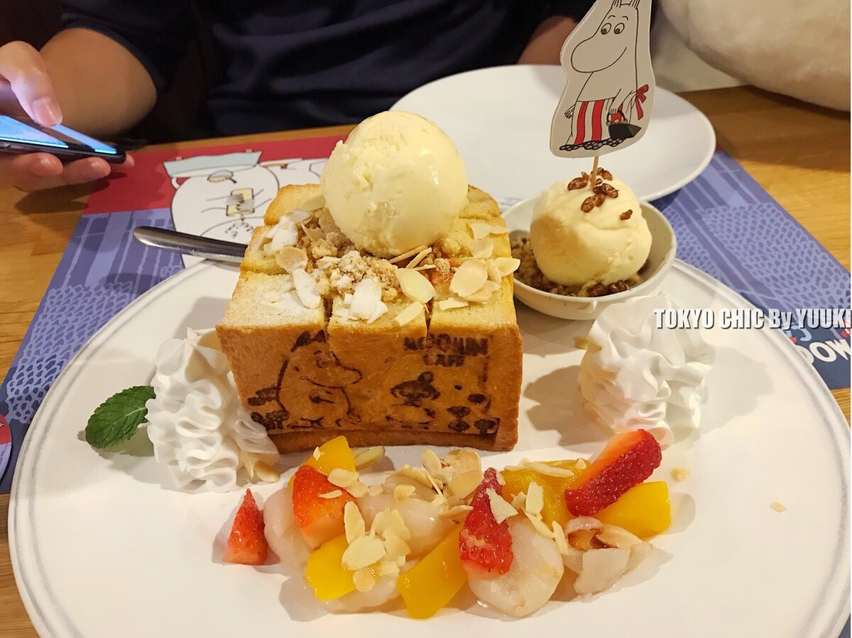 เมนูแนะนำ "Sniff Thai Tea Lava Toast"