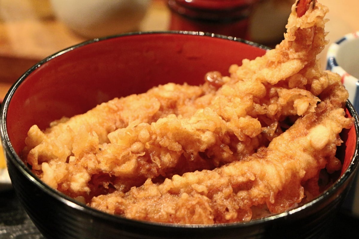 酥到你心裡的超人氣排隊天丼｜天周