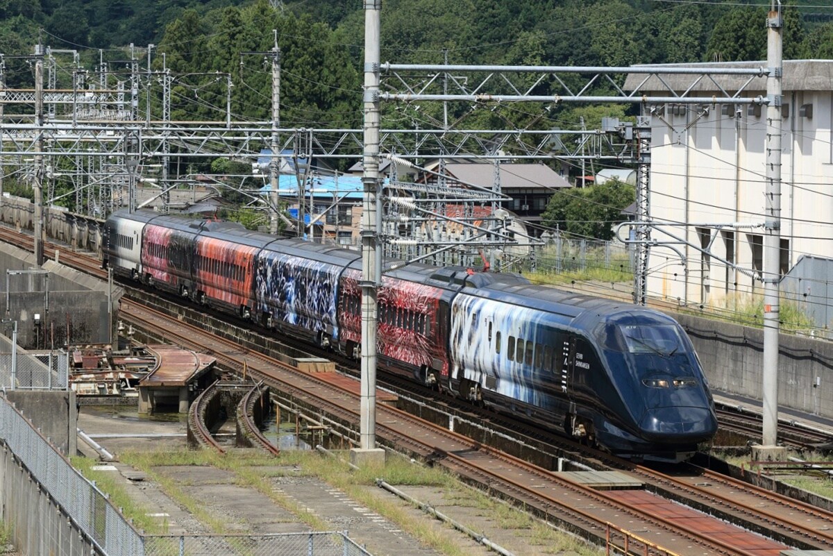 2. Genbi Shinkansen ชินคันเซ็นและงานศิลปะ