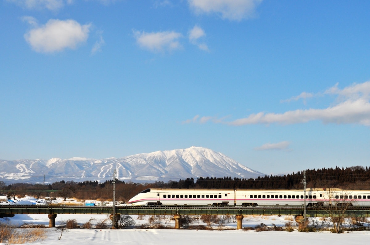 2. สัมผัสเสน่ห์ของจังหวัดอิวาเตะ ด้วยเส้นทางรถไฟสายทาซาวะโกะ