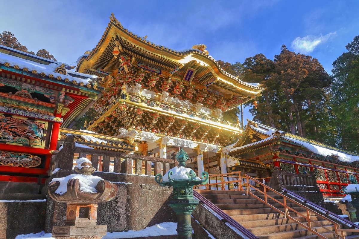 自古作为日本神道和佛教的中心,也是德川幕府时代的重要宗教地区