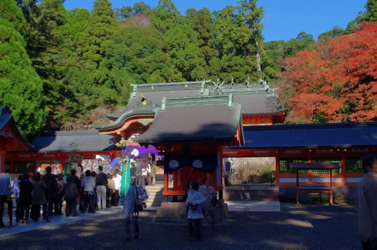 5 Kirishima Jingu (Kagoshima)