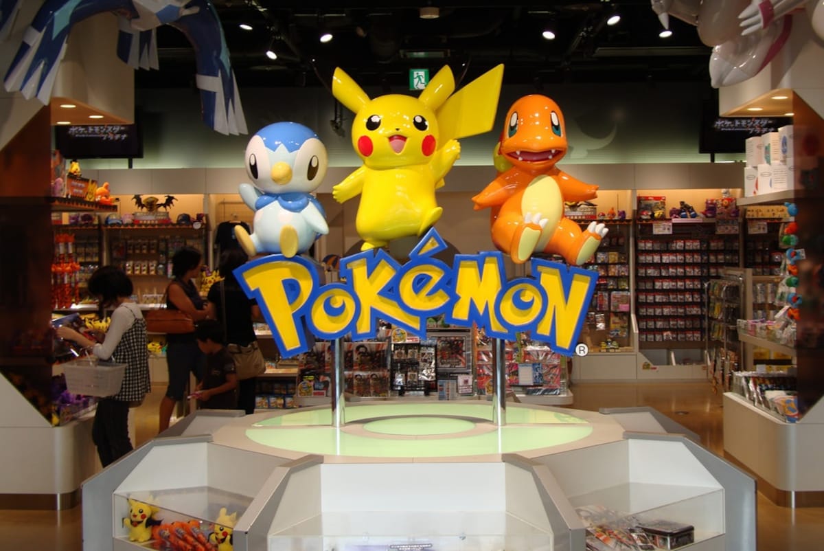 3. โปเกม่อนเซ็นเตอร์  (Pokémon Center)