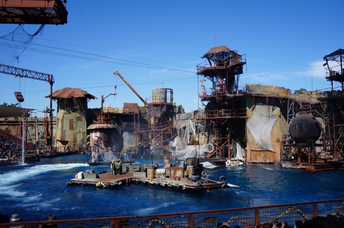 6 Waterworld