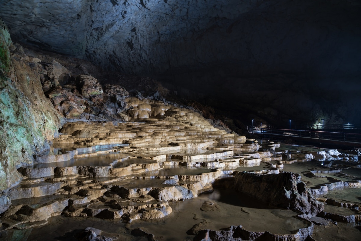 Akiyoshi Cave