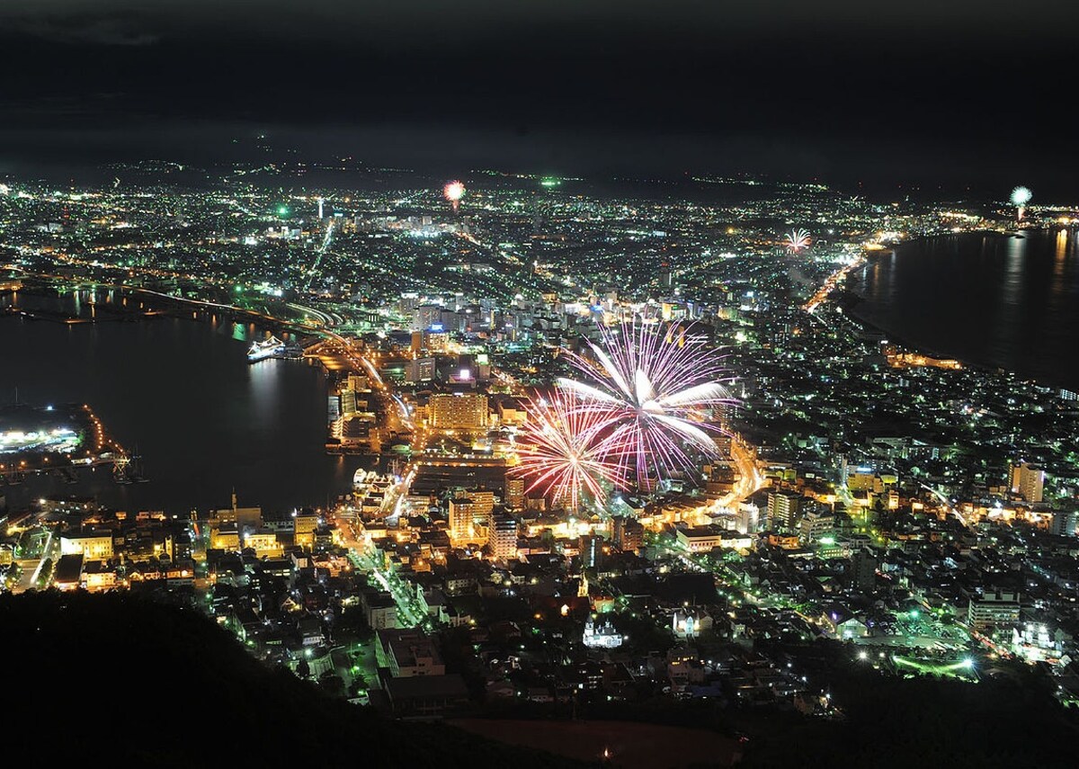 3. ภูเขาฮาโกดาเตะ (Mt. Hakodate)