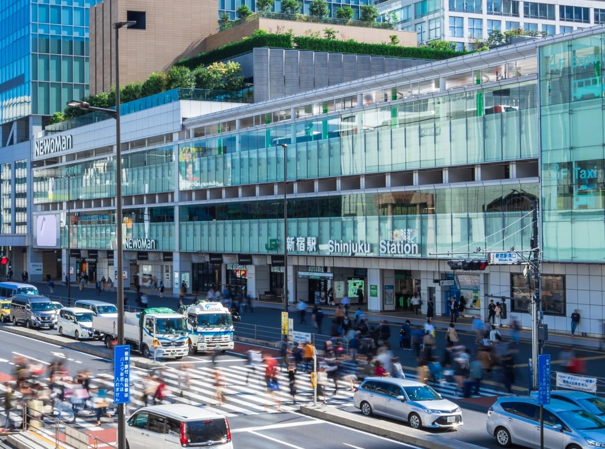 2. สถานีชินจูกุ (Shinjuku Station)