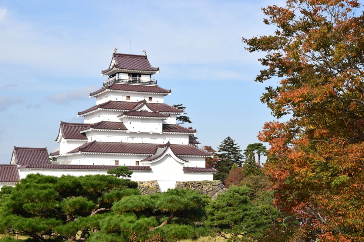 4. ปราสาทสึรุกะ (Tsuruga Castle)