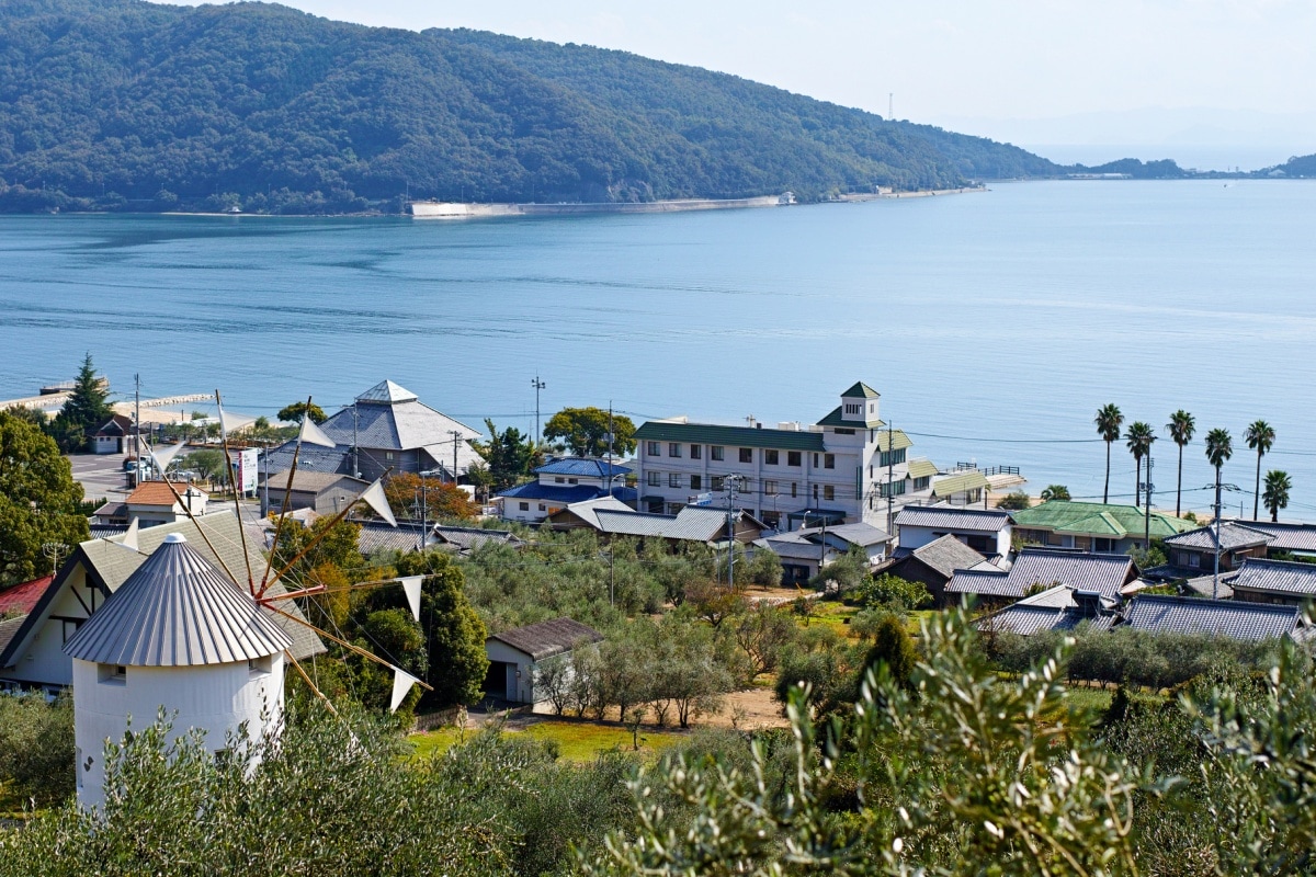 5. เกาะโชโดะชิมะ (Shodoshima Island)