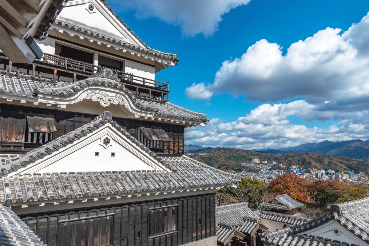 3. ปราสาทมัตสึยามา (Matsuyama Castle)