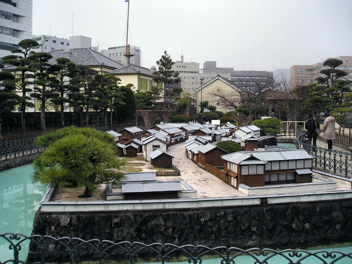 6. เกาะเดจิมะ (Dejima Island)