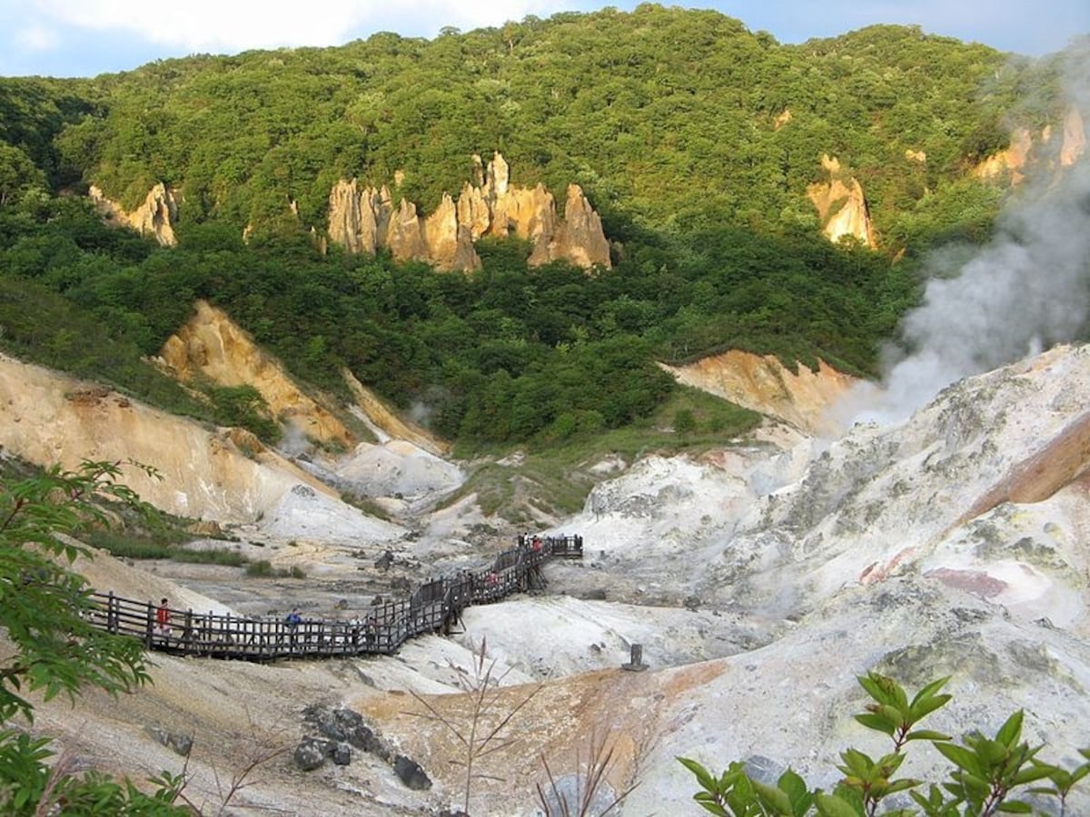 โนโบริเบ็ตสึออนเซ็น (Noboribetsu Onsen)