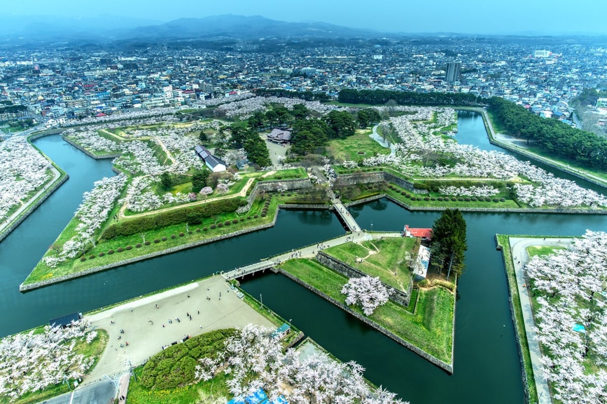 ป้อมปราการโกเรียวคาคุ (Fort Goryokaku)