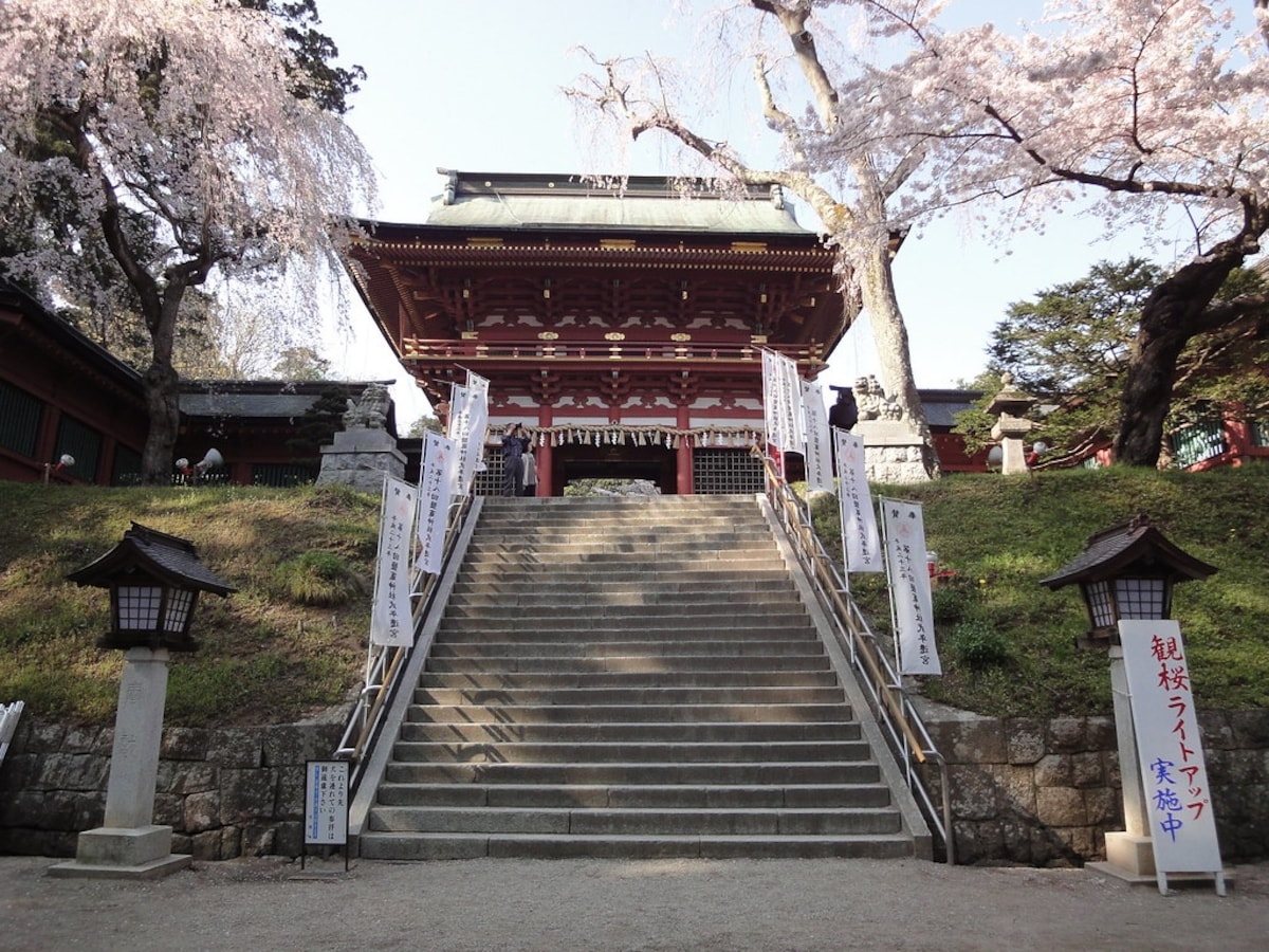 ศาลเจ้าชิโองามะ (Shiogama Shrine)