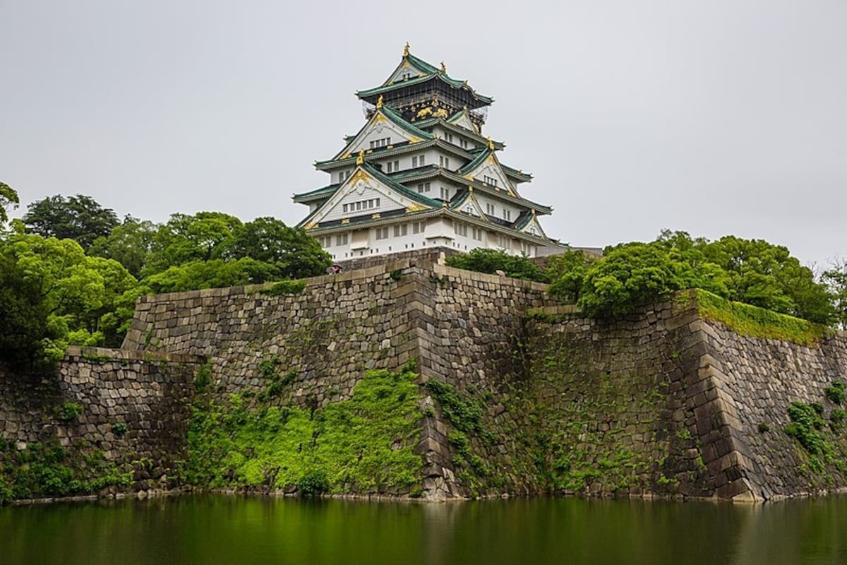 วันที่ 12 ปราสาทโอซาก้า (Osaka Castle)