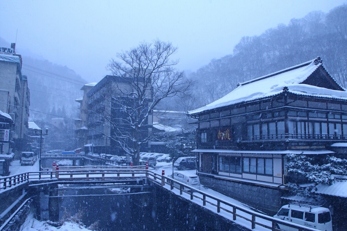 6 ฮิงาชิยามะ ออนเซ็น (Higashiyama Onsen)