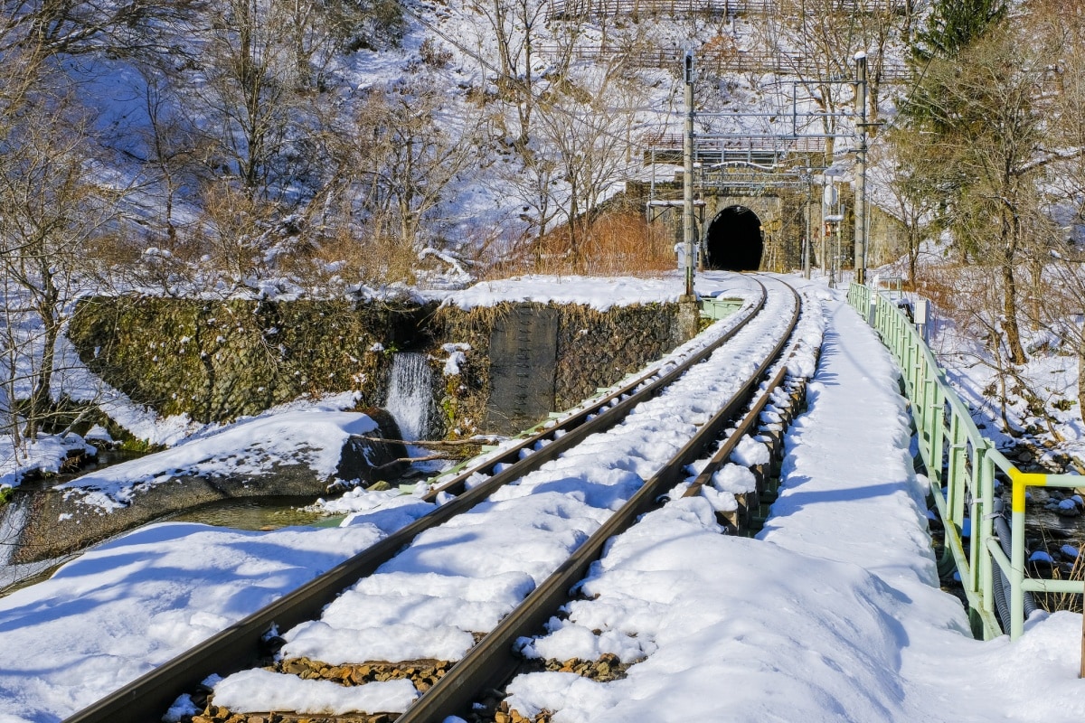 探访川端康成《雪国》中的美景| All About Japan