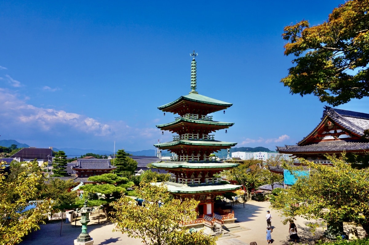 全日本寺廟特色齊集「耕三寺博物館」 必訪千佛洞地獄峽谷