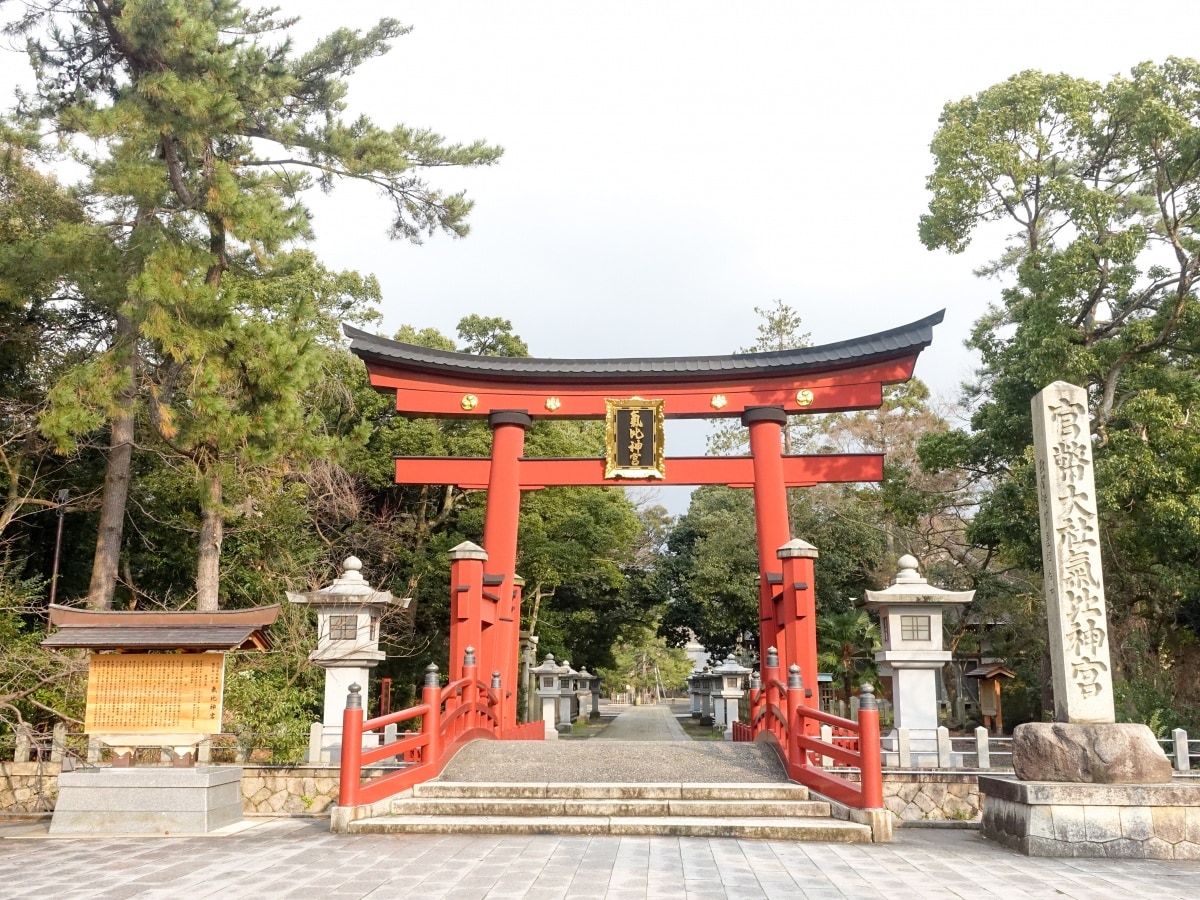 守護福井人的神社「氣比神宮」