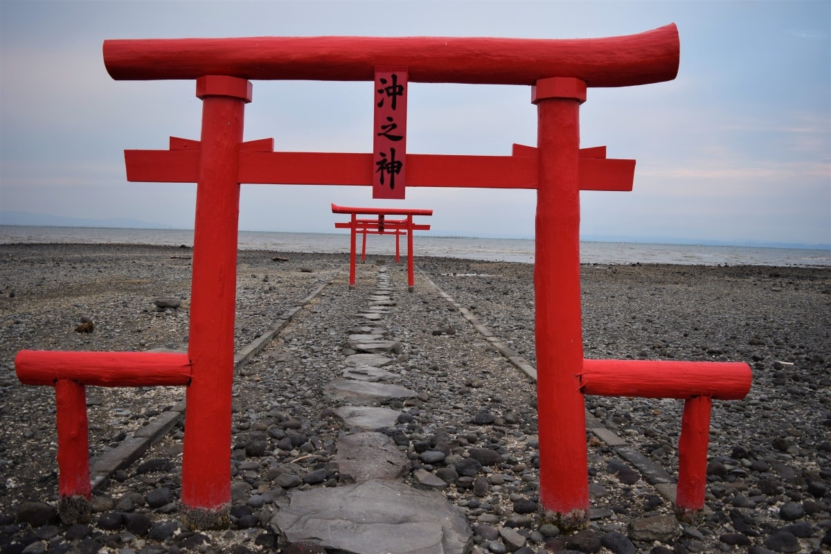 2. Tara & Mysterious Floating Torii