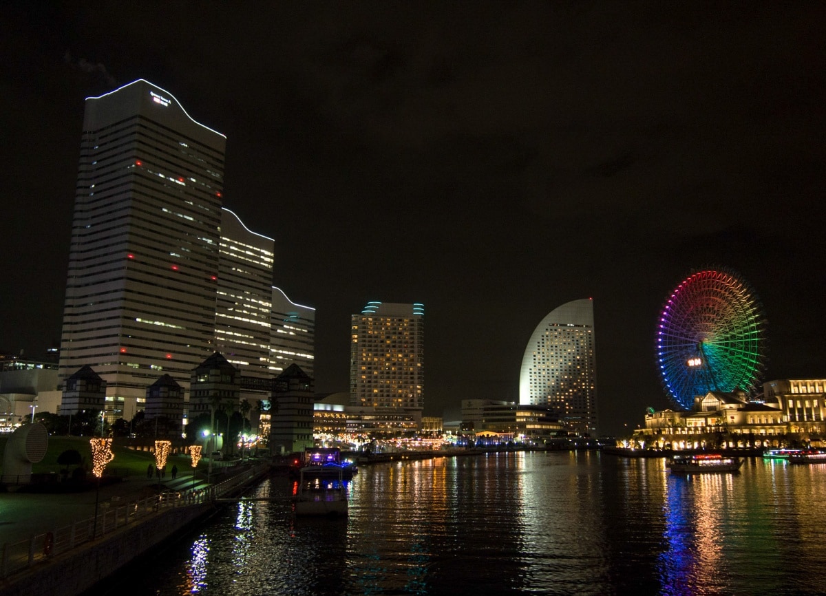 ทางเดินชมวิวกลางน้ำ Kishamichi Promenade