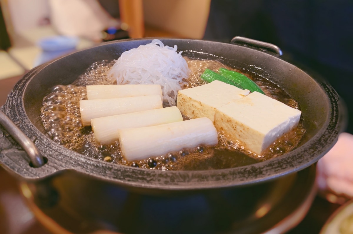 先煮醬的關東風「煮派」VS先煮肉關西風「烤派」