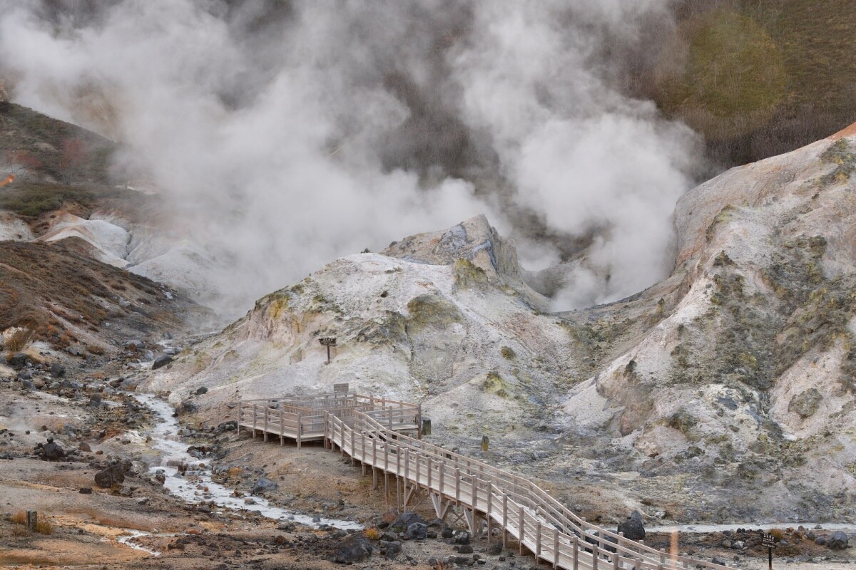 3 โนโบริเบ็ตสึออนเซ็น (Noboribetsu Onsen)