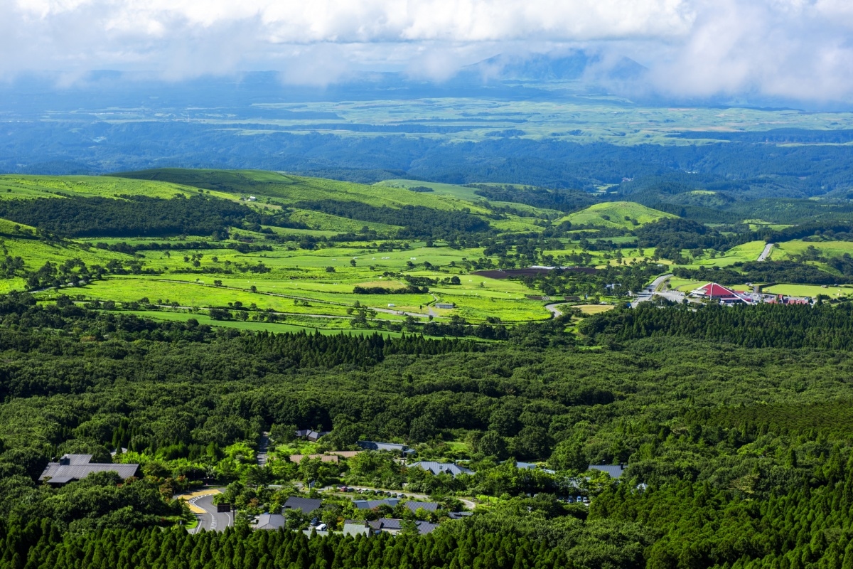 10. หมู่บ้านมินามิโอกุนิ จ.คุมาโมโตะ (Minamioguni, Kumamoto)