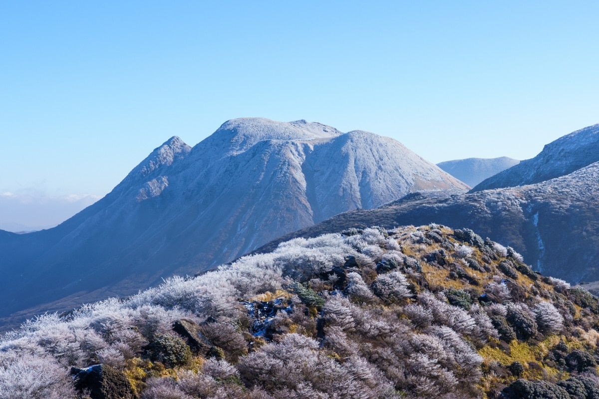 4. เมืองโคโคโนเอะ และภูเขาคูจู (Kokonoe Town, Mount Kuju) จ.โออิตะ