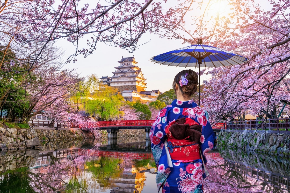 2. สวมชุดยูกาตะไปร่วมรื่นเริงในเทศกาลยูกาตะฮิเมจิ จ.เฮียวโงะ (Himeji Yukata Festival, Hyogo)